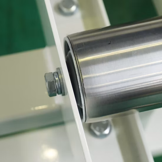 Trasportatore a coclea a catena a rulli in acciaio ad alta efficienza con rullo flangiato